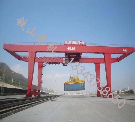 安徽宣城集裝箱起重機(jī)廠(chǎng)家產(chǎn)品特點(diǎn)